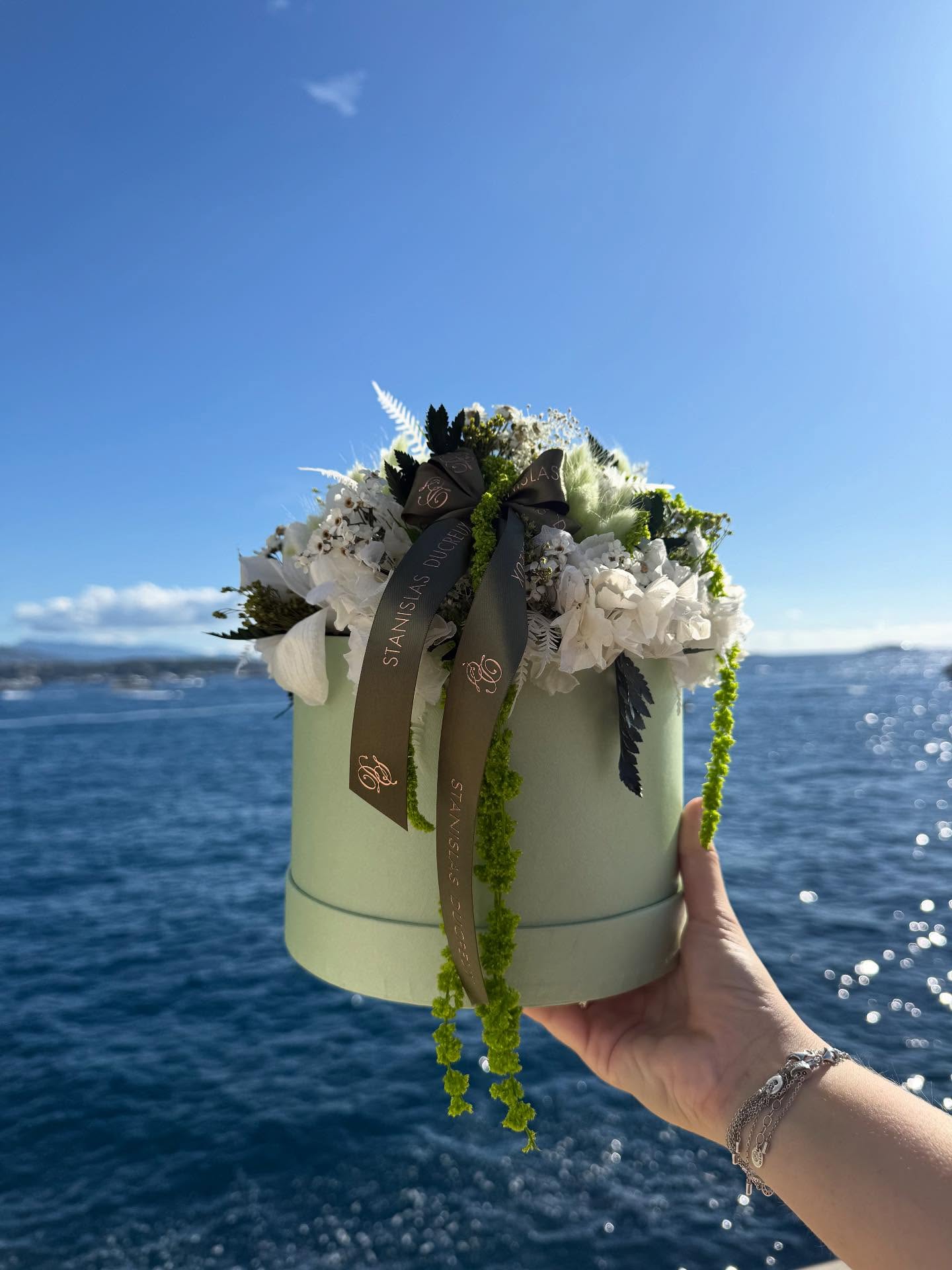 boite stanislas ducreux fleuriste monaco yacht show